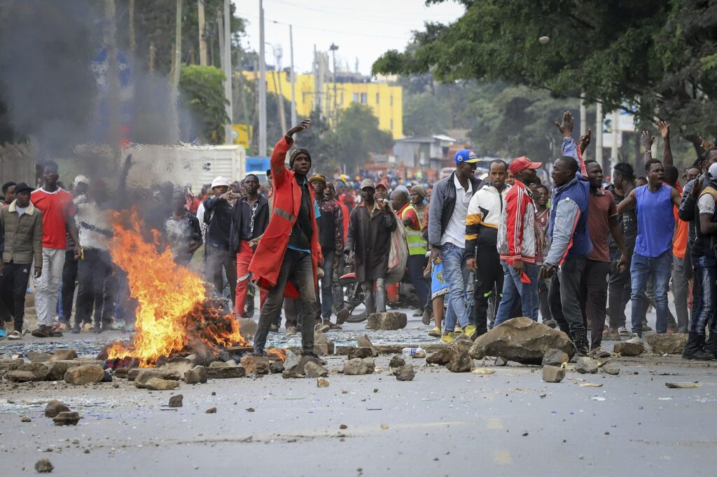 Meru residents protest outside Governor Mwangaza’s office.